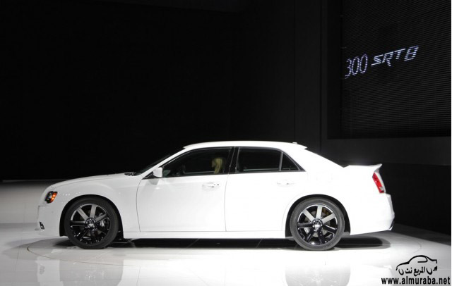 كرايسلر 2012 معدلة Chrysler 300 SRT8 29