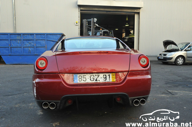 عرض سيارة كرستيانو رونالدو المحطمة "فيراري 599 GTB" للبيع على موقع اي باي الفرنسي بالصور 3