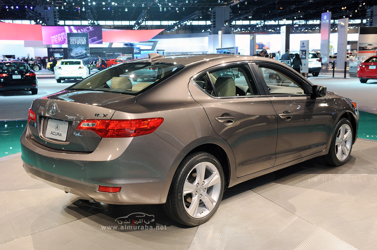 سيارة اكورا 2013 الجديدة في معرض شيكاغو للسيارات Acura Ilx 2013 42