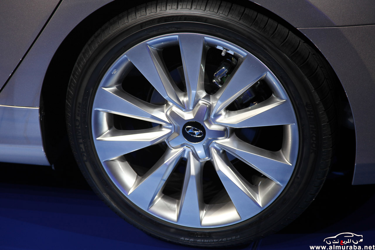 صور هيونداي ازيرا 2012 واضحة من المعرض Hyundai Azera 2012 33