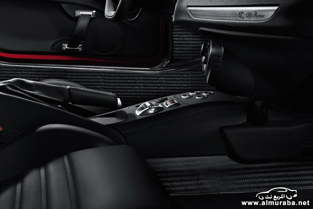 الفا روميو 2014 فور سي تكشف عن بعض مكوناتها الداخلية Alfa Romeo 4C 14