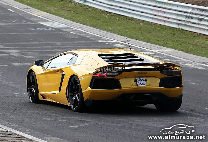 لامبورجيني تختبر سيارتها افنتادور 2015 اس في الجديدة Lamborghini Aventador 21