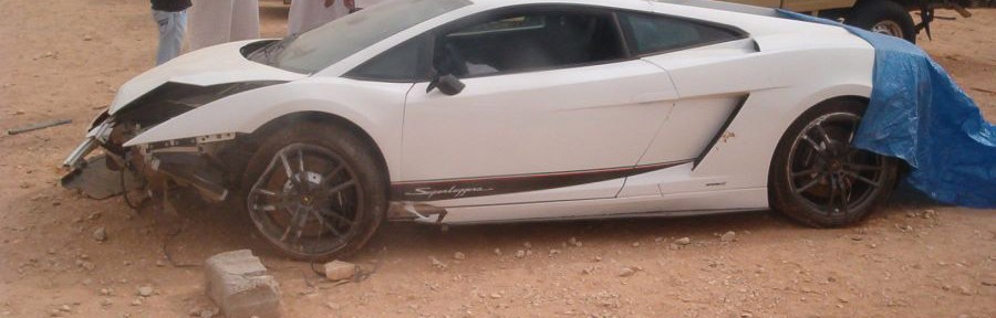 حادث لمبرجيني جلاردو الجديدة 2012 في السعودية ومعروضة للبيع في تشليح الحاير بالصور 1
