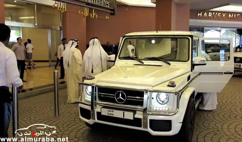 الشيخ محمد بن راشد بسيارته الجديدة مرسيدس “الصندوق” Sheikh Mohammed bin Rashid