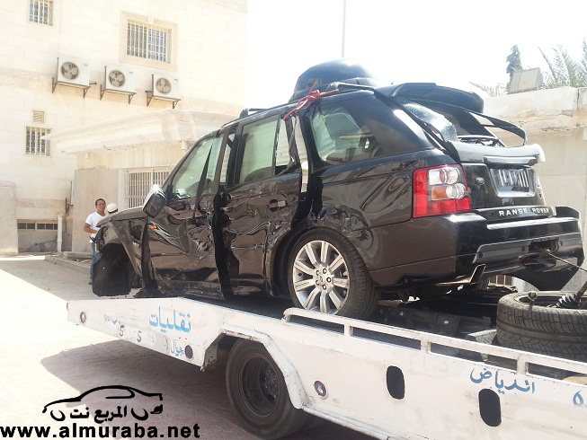 صور حادث الوليد بن طلال على طريق جدة الرياض الذي تعرض له الامير يوم امس ولم يصب احد بأذى