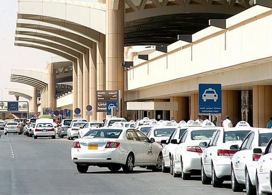 مخالفات مرورية من ساهر بقيمة 55,000 ألف ريال سعودي لشاب يعمل سائقاً لسيارة تاكسي !