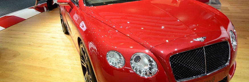 بنتلي تطلق سيارتها بنتلي كونتيننتال جي تي سي الفاخرة بمعرض باريس ذات السقف المكشوف Bentley 1