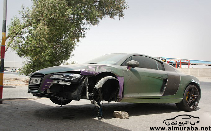 حادث اودي ار ايت المعدلة بسبعة الوان في مدينة دبي بالصور Audi R8 Crashed in Dubai