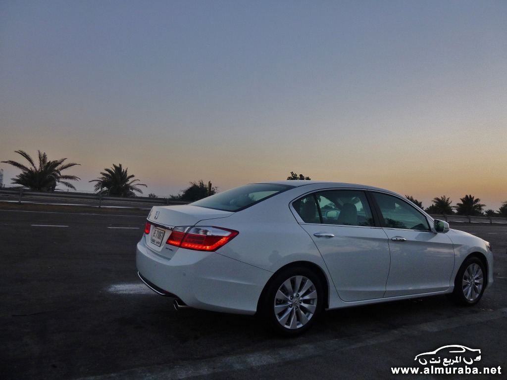 [تقرير] تجربة قيادة هوندا اكورد 2013 من دبي الى ابوظبي بالصور مع بعض الملاحظات 3
