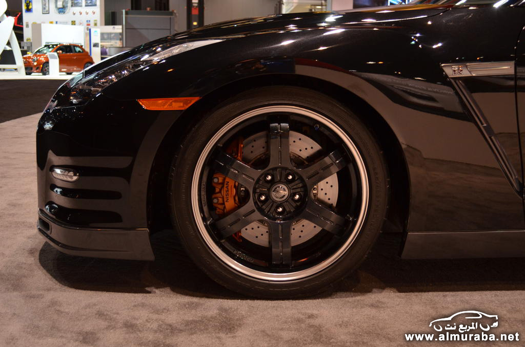 جي تي ار 2014 "الوحش الياباني" ينطلق من معرض شيكاغو للسيارات Nissan GT-R 2014 3