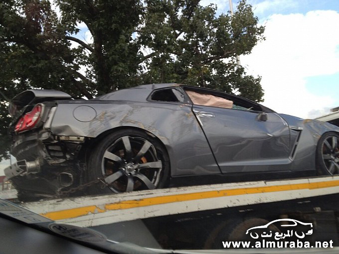 "بالصور" حادث تصادم نيسان جي تي ار الجديدة في جنوب افريقيا Nissan GT-R 3