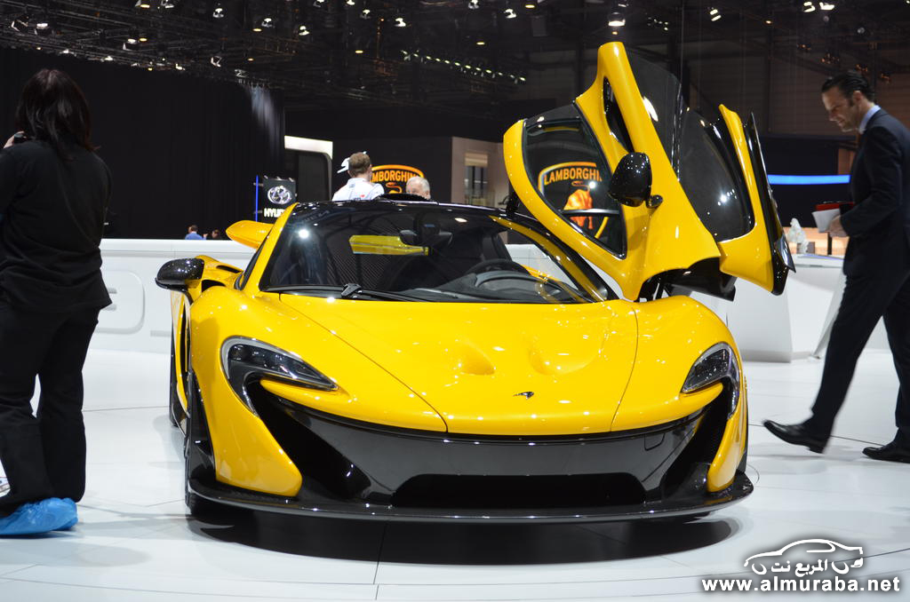 ماكلارين P1 تكشف عن نفسها في معرض جنيف للسيارات مباشرة مع بعض المواصفات McLaren P1