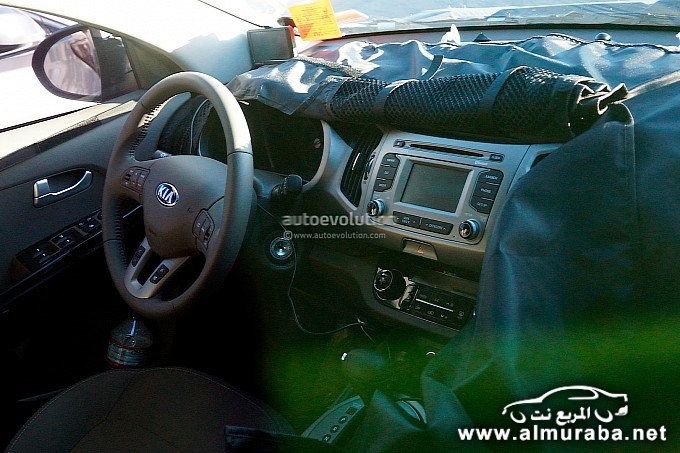 كيا سبورتاج 2014 المعاد تصميمها تحصل على تعديل جديد في المكونات الداخلية Kia Sportage 1