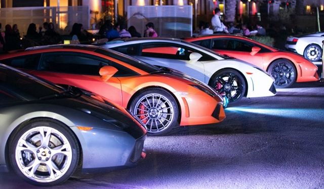 تغطية ملتقى "سيارات ومقاهي" المخصص للسيارات الفاخرة في جدة بالمملكة العربية السعودية 1