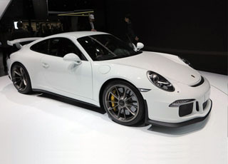 بورش 911 GT3 RS نموذج 2015 سيكون أتوماتيكي فقط Porsche 911 GT3 12