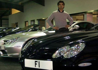 "بالصور" رجل يرفض "34 مليون ريال سعودي" مقابل لوحة أرقام سيارته المميزة! 1