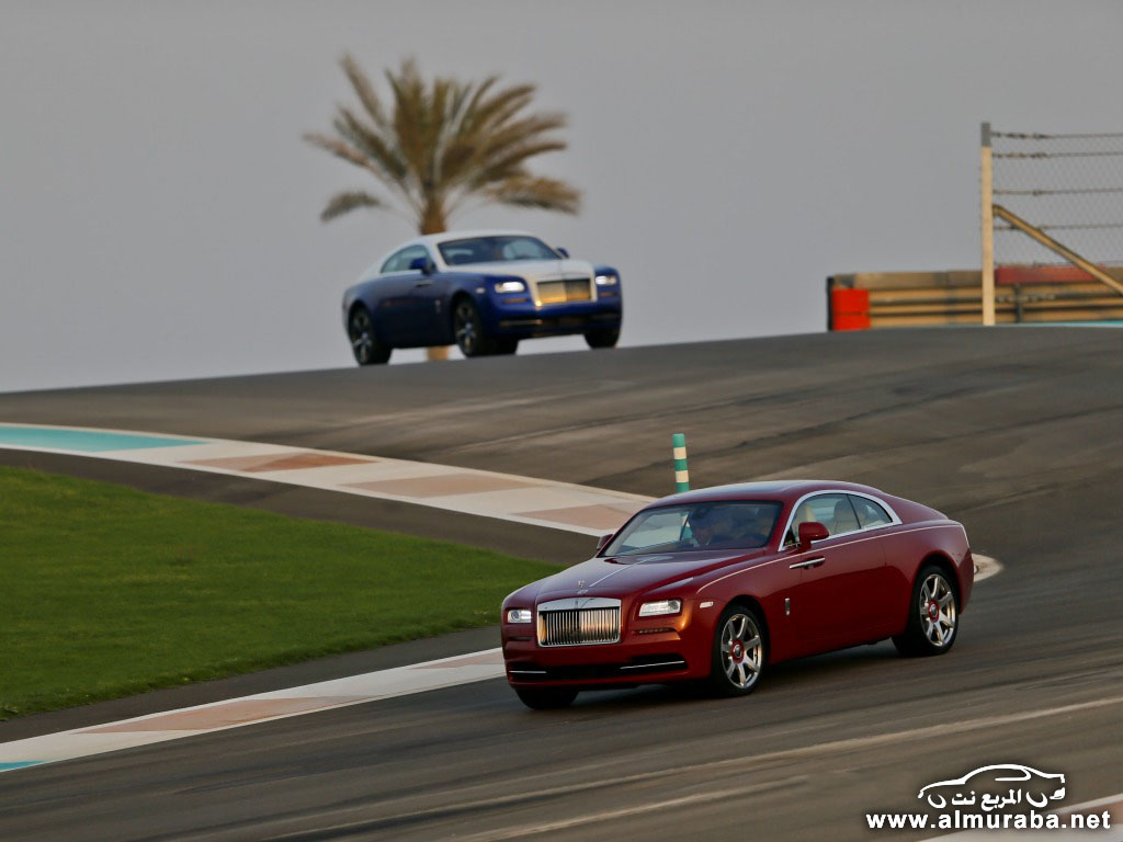 2014-Rolls-Royce-Wraith-and-Ghost-at-Yas-Marina-Abu-Dhabi-7