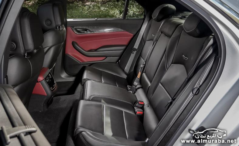2014-cadillac-cts-36-sedan-interior-photo-556870-s-787x481