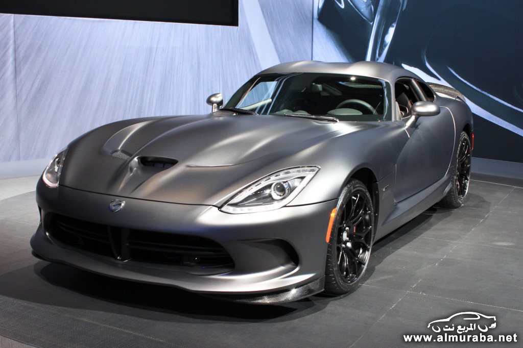 2014-srt-viper-time-attack-anodized-carbon-special-edition-package_100463998_l