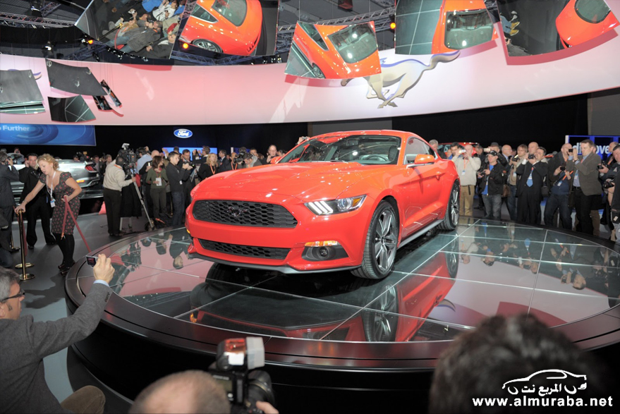 2015-Ford-Mustang-Live-81[2]