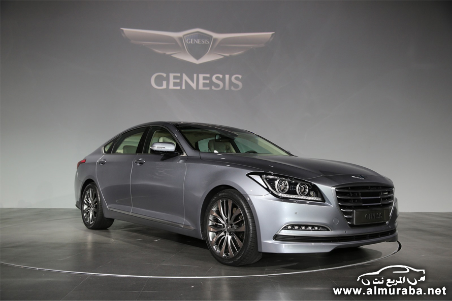 2015-Hyundai-Genesis-2[7]