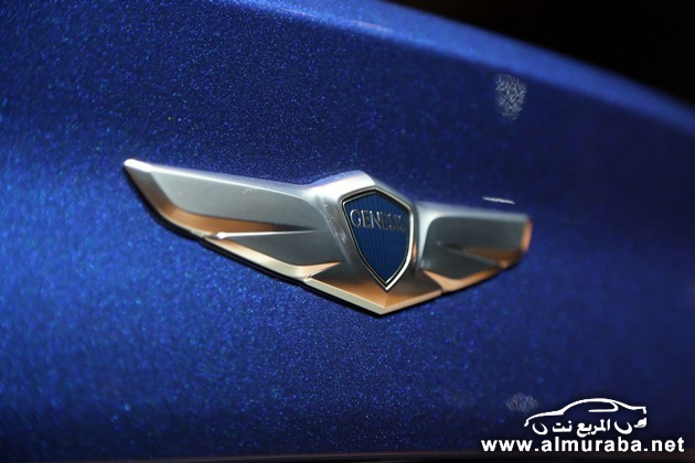 2015-Hyundai-Genesis-60[2]