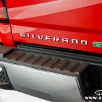 شاحنة شيفروليه سيلفرادو 2500/3500 HD CNG طراز 2015 ثنائي الوقود تبعث من جديد 2