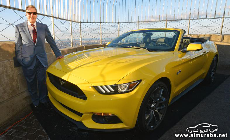 2015-ford-mustang-convertible-atop-the-empire-state-building-photo-590106-s-787x481