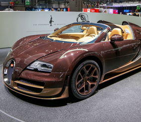 بوجاتي ستحتفل بإنهاء إنتاج نسخة “فيرون” والنسخة الأخيرة في معرض جنيف للسيارات