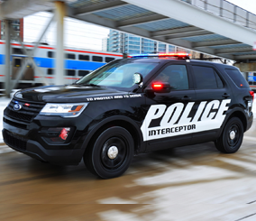"بالصور" فورد تكشف رسمياً عن سيارة اكسبلورر 2016 الخاصة للشرطة الامريكية 1