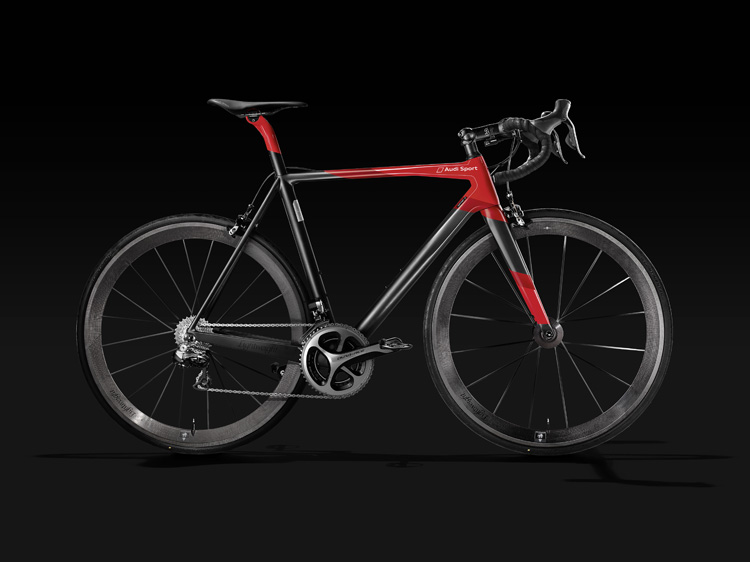2-audi-unveils-first-sport-racing-bike-made-of-carbon1