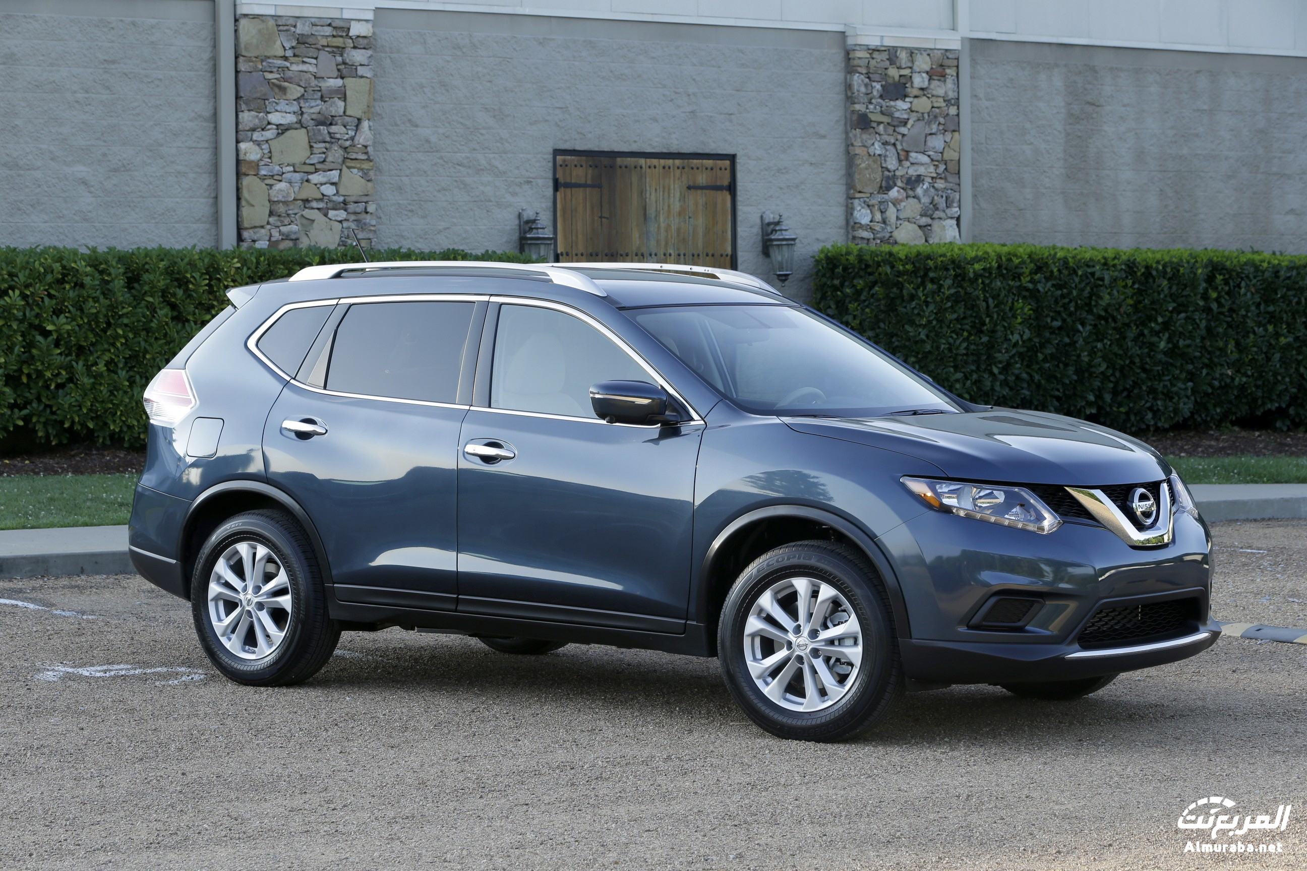 2016-nissan-rogue-is-driven-by-added-features-and-technology_1