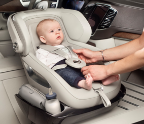 فولفو ستوفر مقعد متميز يناسب الأطفال بمفهوم بسيط في سيارتها اكس سي 90 الجديدة Volvo 2