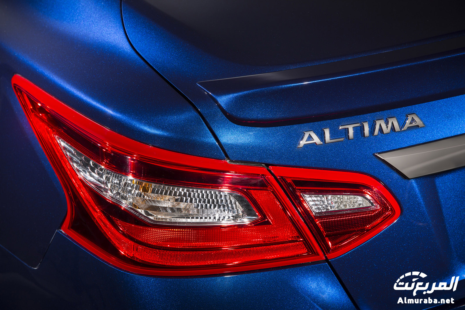 نيسان التيما 2016 بالشكل الجديد وبتطويرات داخلية وخارجية "صور ومواصفات وتقرير" Nissan Altima 8