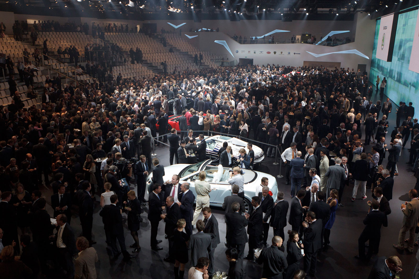 Bentley-Continental-GTC-at-Frankfurt-Motor-Show-8
