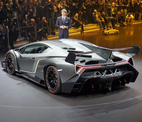 لامبورجيني ستعرض سيارتها “سنتيناريو” للإحتفال بمائة عام على مرور نشأة لامبورجيني Lamborghini Centenario LP770-4