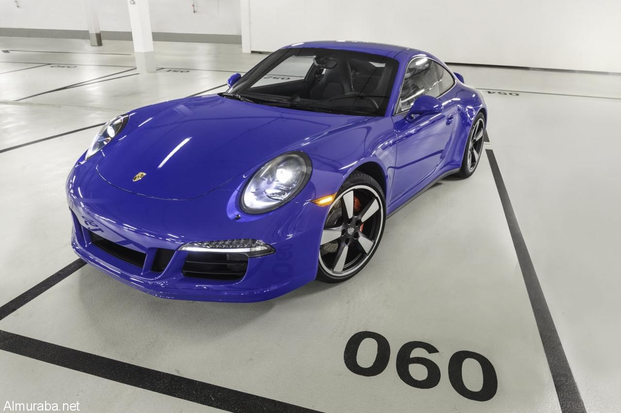“بورش” تنظم حدثاً خاصاً أثناء تسليمه سيارات جي تي اس 911 كلوب كوبيه لزبائنها Porsche GTS 911 Club Coupe