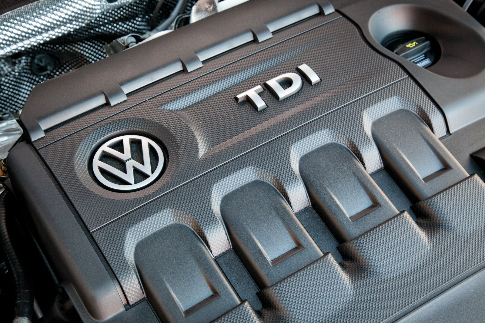 2015-VW-Jetta-TDI-6
