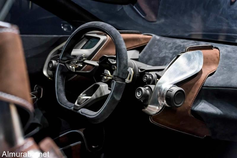 "استون مارتن" تقرر إنشاء مصنع بالمملكة المتحدة سيتم فيه إنتاج سيارتها Aston Martin 2020 DBX 21