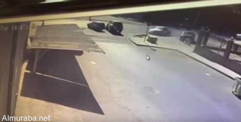 “فيديو” تصادم مروع بين 4 سيارات في تبوك بعد فقدان أحدهم السيطرة على مركبته