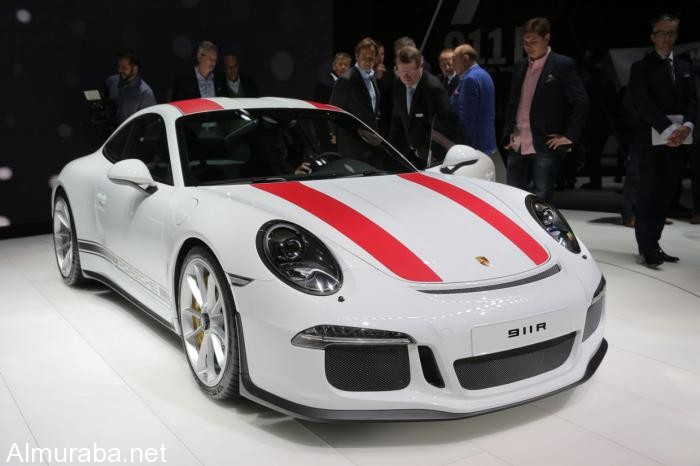 إطلاق سيارة "بورش" 911R بمعرض سيارات جنيف Porsche 2017 2