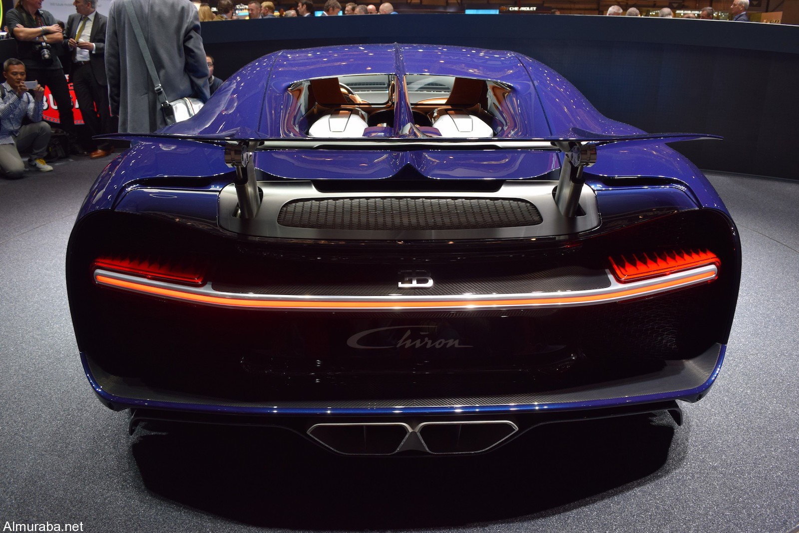 "كوينجسيج" ريجيرا أم "بوجاتي" تشيرون؛ أيّ الخارقتان ذوات محركات الـ1,500 حصان تفضلون؟ Koenigsegg Vs Bugatti 7