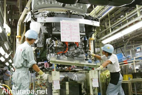 صانعات السيارات اليابانية يعلقون عمليات إنتاجهم باليابان عقب إصابة البلاد بزلازل مدمرة 1
