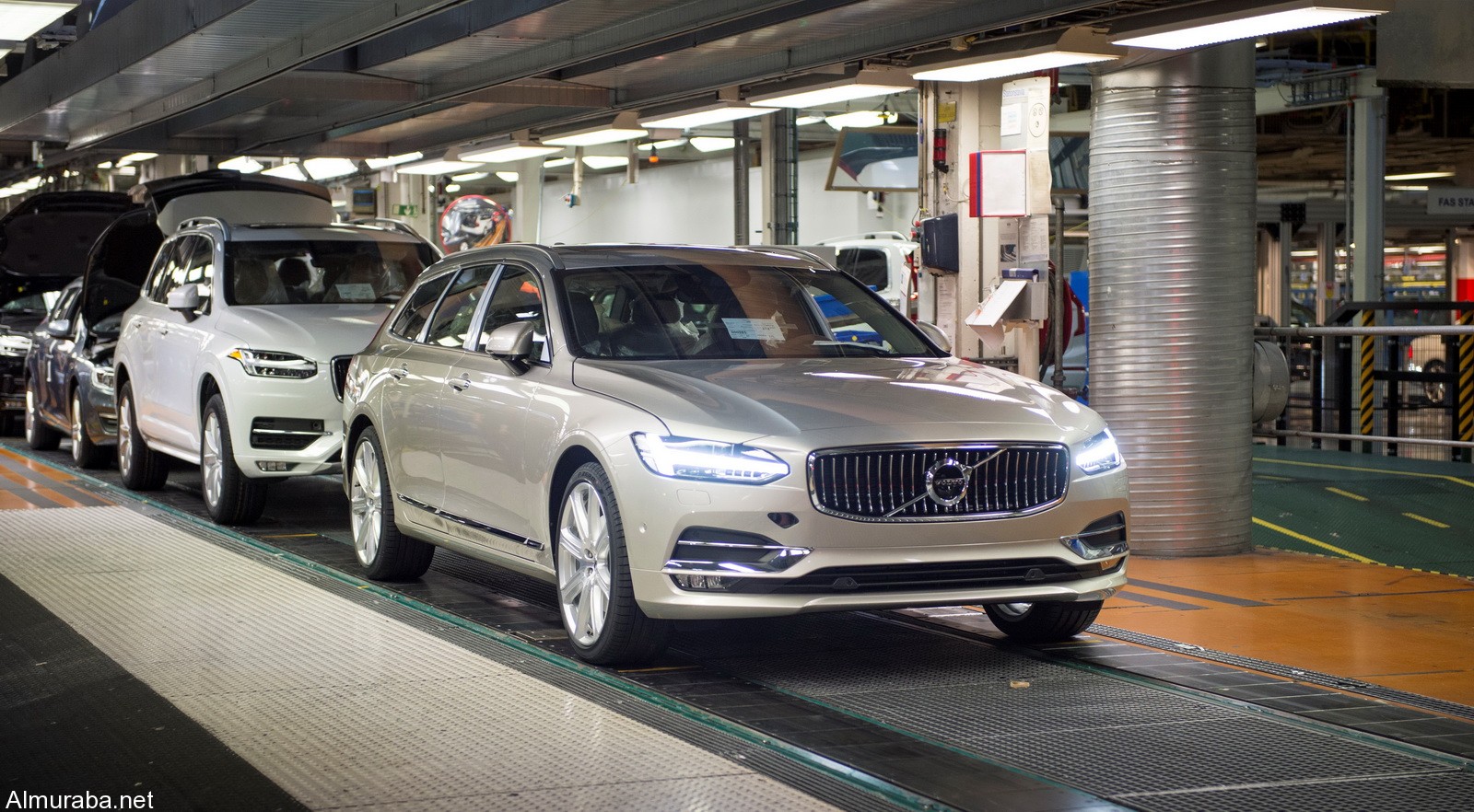 فولفو تبدأ بإنتاج سيارات V90 الجديدة بمصنع تورسلاندا بالسويد Volvo