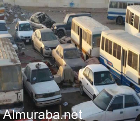“جدة” مواطنون يتذمرون من ضعف تجاوب الأمانة مع السيارات التالفة والقديمة