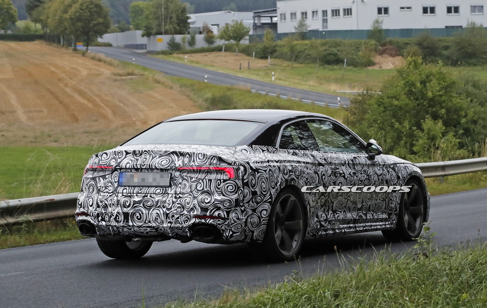 new-audi-rs5-coupe-scoop-10