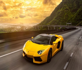 “بالفيديو“ شاهد سرعة وصوت سيارة لمبرجيني أفانتادور 2016 Lamborghini Aventador