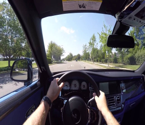“بالفيديو” شاهد اختبار قيادة رولز رويس 2017 الشبح الأسود Rolls-Royce Wraith Black