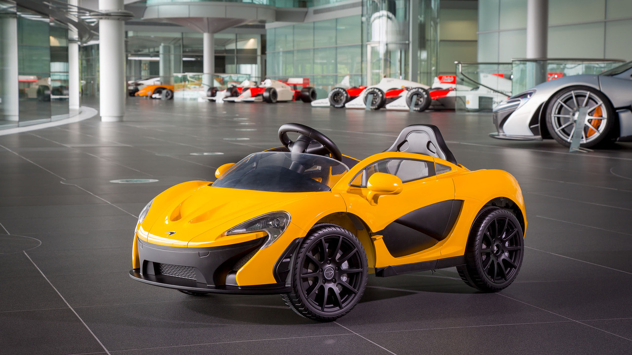 “مكلارين” تكشف عن سيارة P1 كهربائية لعبة للأطفال McLaren