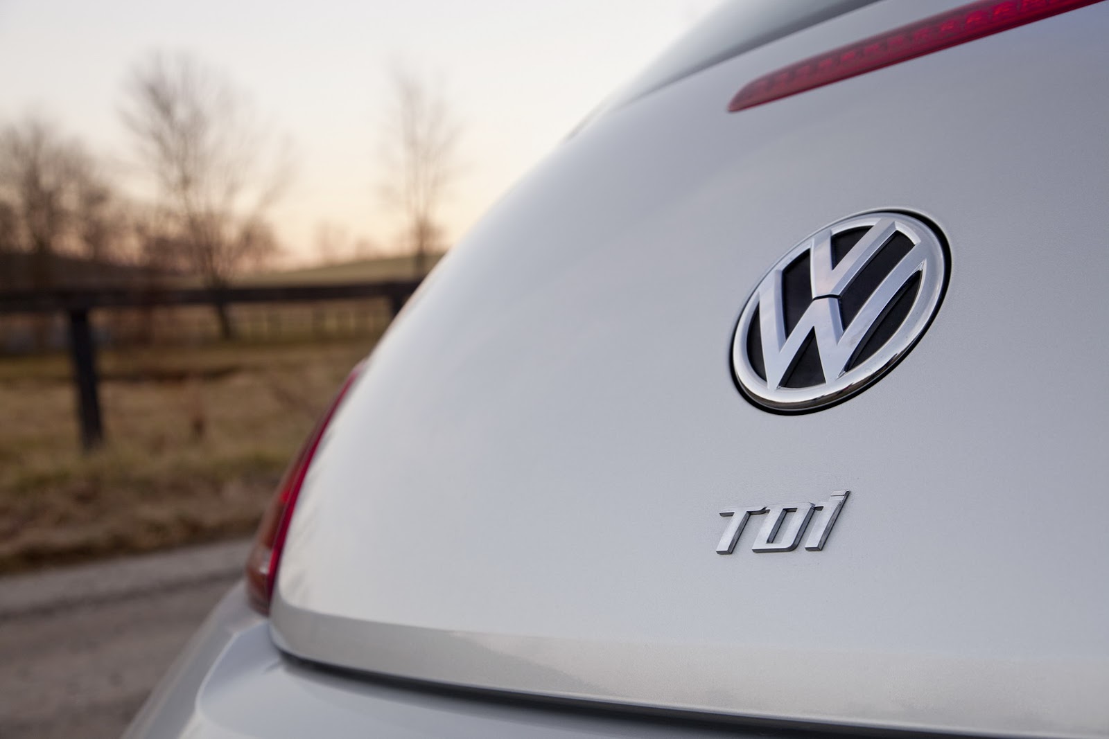“فولكس فاجن” تعد بإصلاح جميع سيارات الديزل الأوروبية قبل نهاية 2017 Volkswagen